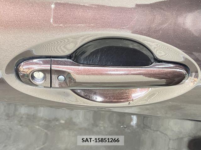 Nissan NOTE 2015-01 222540-9