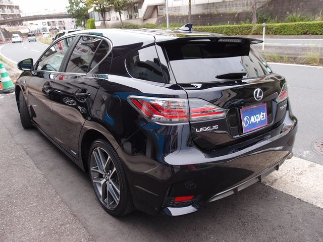 Lexus CT 2014-03 25190-2