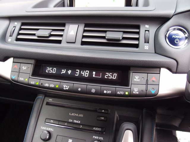 Lexus CT 2014-03 25190-15