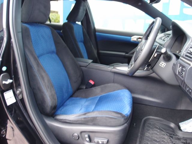 Lexus CT 2014-03 25190-6