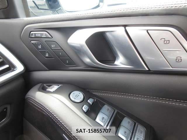 Bmw X7 2022-09 207898-12