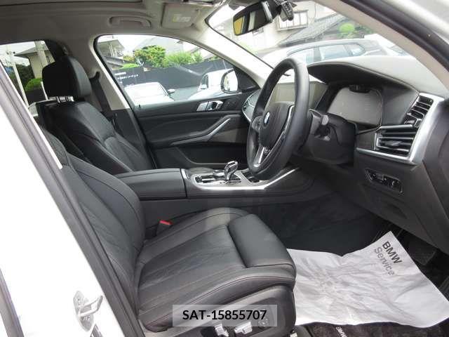 Bmw X7 2022-09 207898-11
