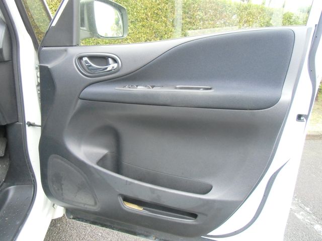 Nissan SERENA 2014-03 921-21