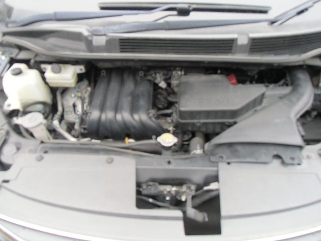 Nissan SERENA 2014-03 921-20