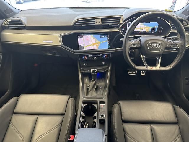Audi Q3 2020-11 10562-7