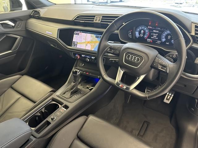 Audi Q3 2020-11 10562-8