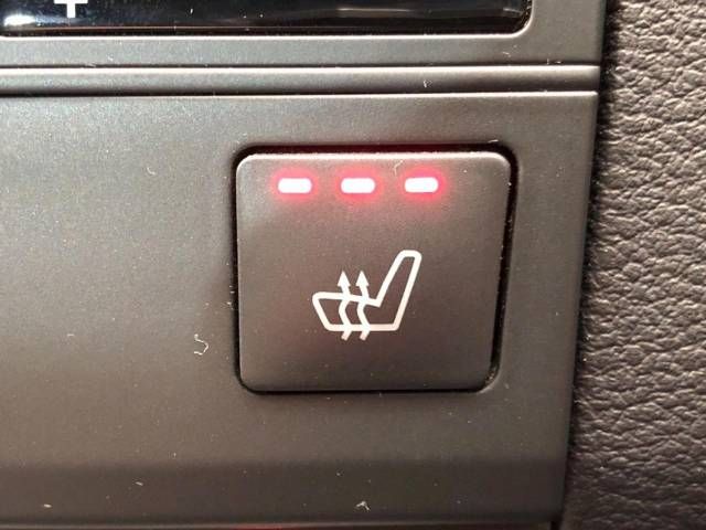 Mercedes Benz E-CLASS 2013-05 27539-5