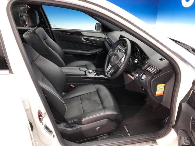 Mercedes Benz E-CLASS 2013-05 27539-8