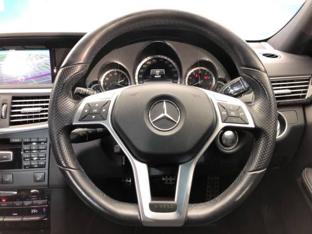Mercedes Benz E-CLASS 2013-05 27539-10
