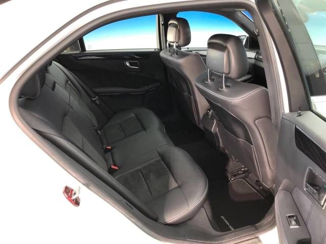 Mercedes Benz E-CLASS 2013-05 27539-9