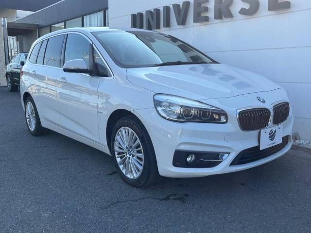 Bmw 2 SERIES 2017-03 12682-17