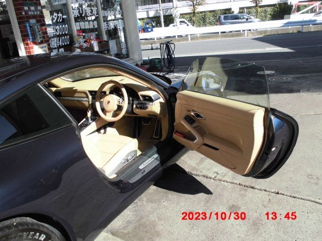 Porsche 911 2012-04 13200-8