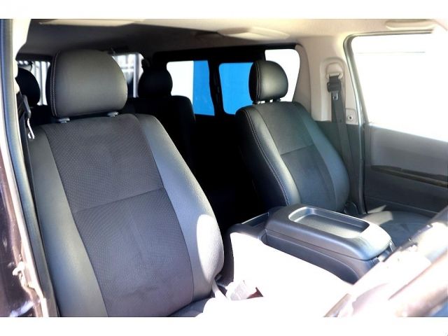 Toyota HIACE VAN 2017-01 8833-13