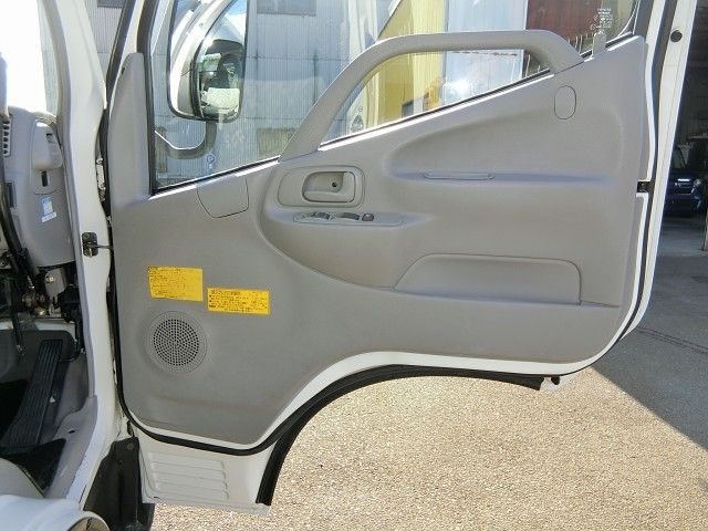 Toyota DYNA TRUCK 2003-11 15183-23