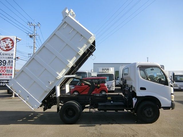 Toyota DYNA TRUCK 2003-11 15183-17