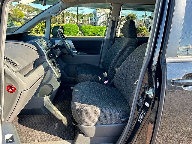 Toyota VOXY 2009-06 24494-18