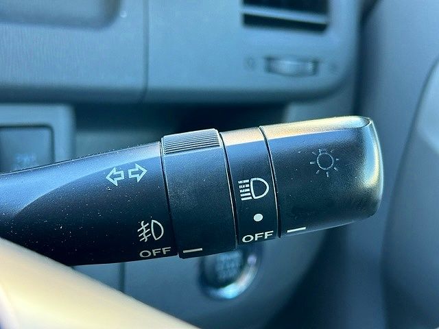 Toyota VOXY 2009-06 24494-22