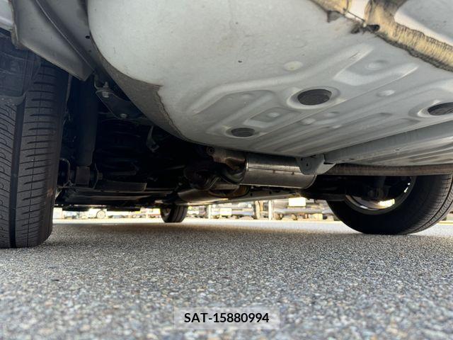 Toyota NOAH 2017-09 321586-28