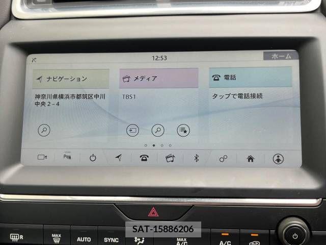 Jaguar E-PACE 2019-01 273520-5