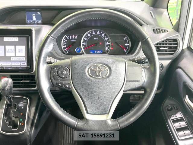 Toyota VOXY 2014-05 321416-12