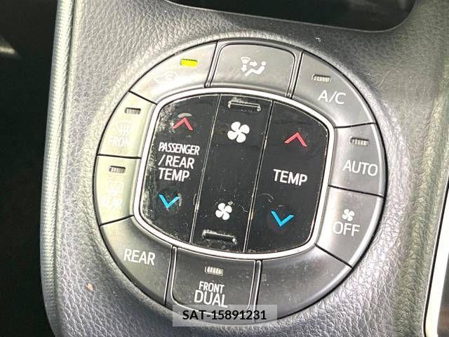 Toyota VOXY 2014-05 321416-6