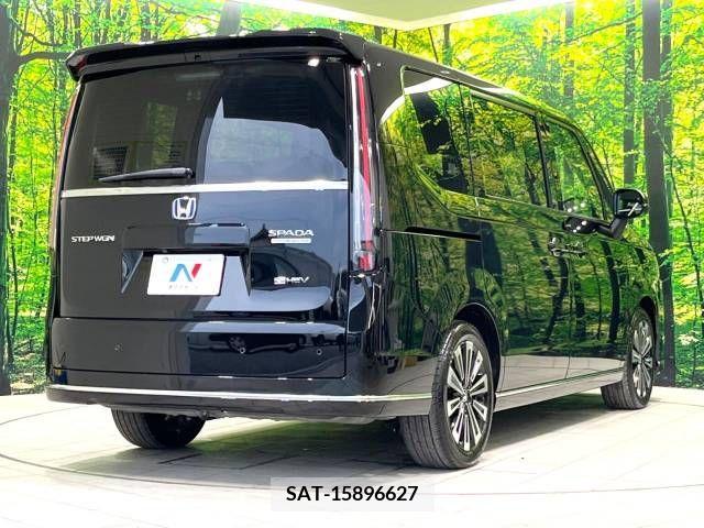 Honda e 2022-06 346181-17