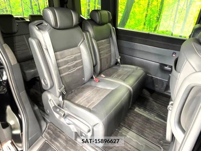 Honda e 2022-06 346181-8