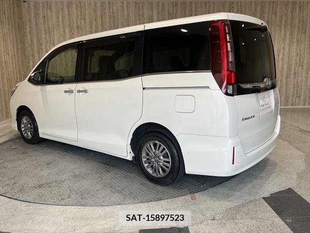Toyota ESQUIRE 2015-05 321467-18