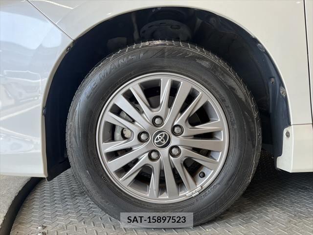 Toyota ESQUIRE 2015-05 321467-12
