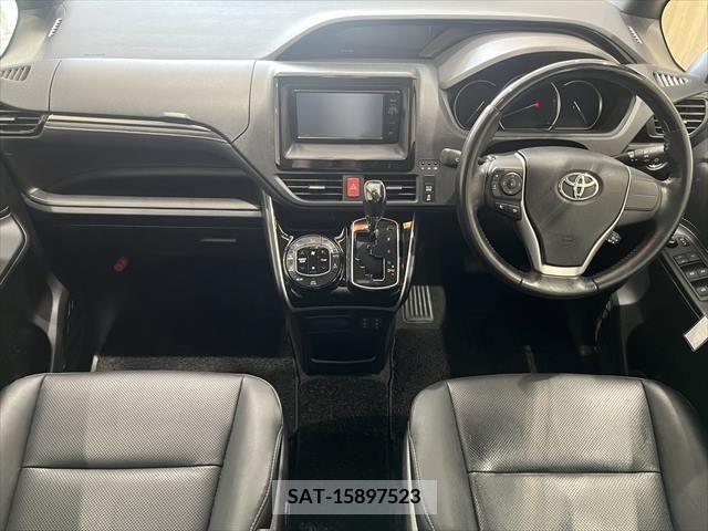 Toyota ESQUIRE 2015-05 321467-1