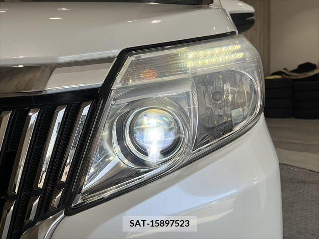 Toyota ESQUIRE 2015-05 321467-11