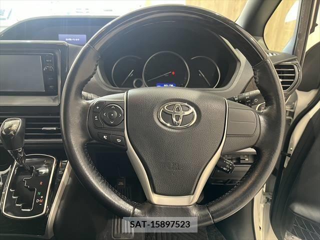 Toyota ESQUIRE 2015-05 321467-10