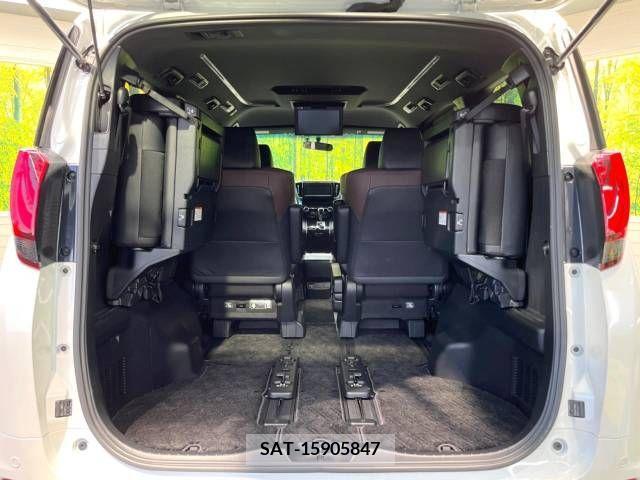 Toyota ALPHARD 2017-03 220747-10