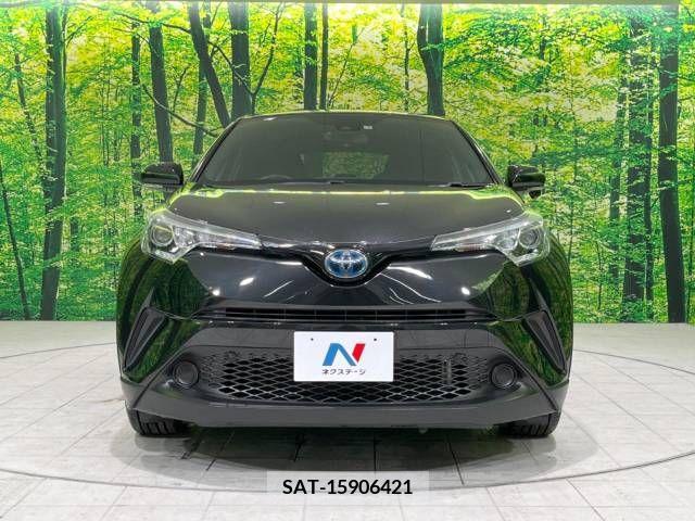 Toyota C-HR 2017-05 211785-14