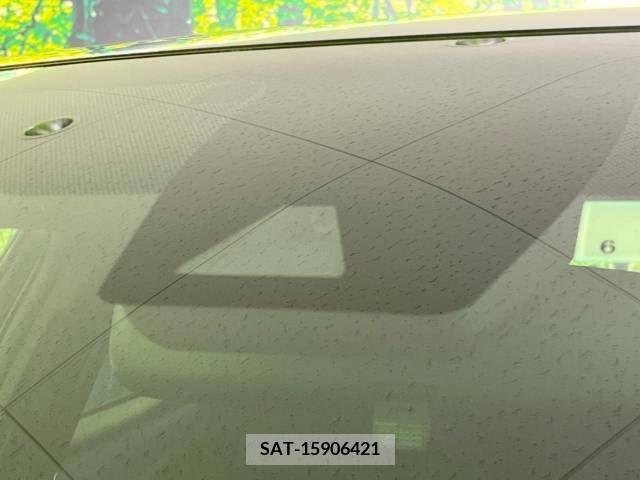 Toyota C-HR 2017-05 211785-2