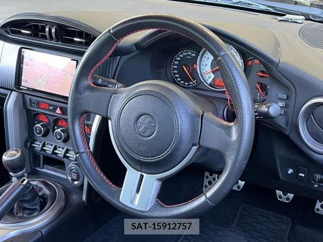 Toyota 86 2012-09 355246-19