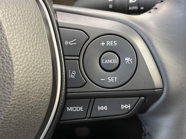 Toyota COROLLA CROSS 2023-06 189165-4