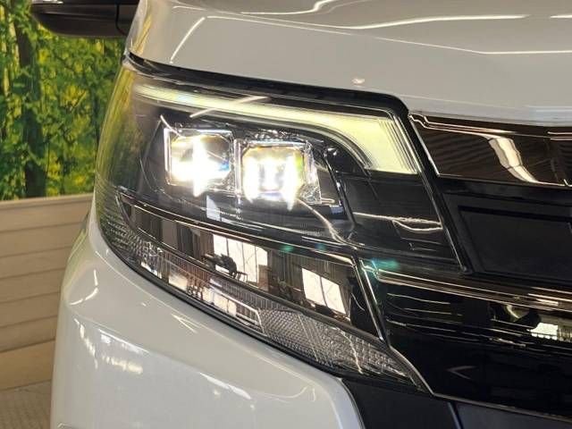 Toyota NOAH 2018-12 26889-13
