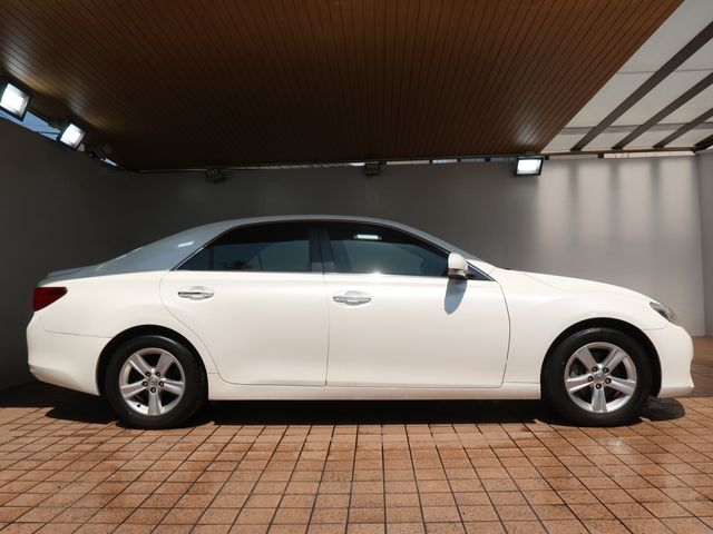 Toyota MARK X 2010-11 183063-6