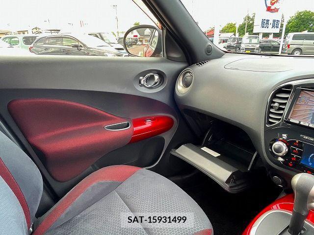 Nissan JUKE 2012-01 320477-16