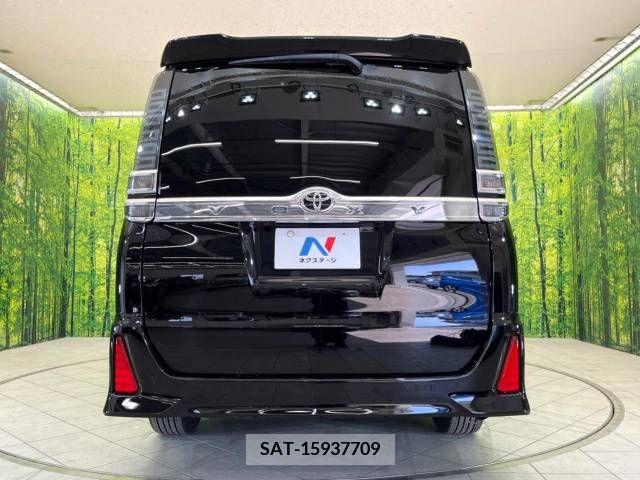 Toyota VOXY 2018-04 288929-16