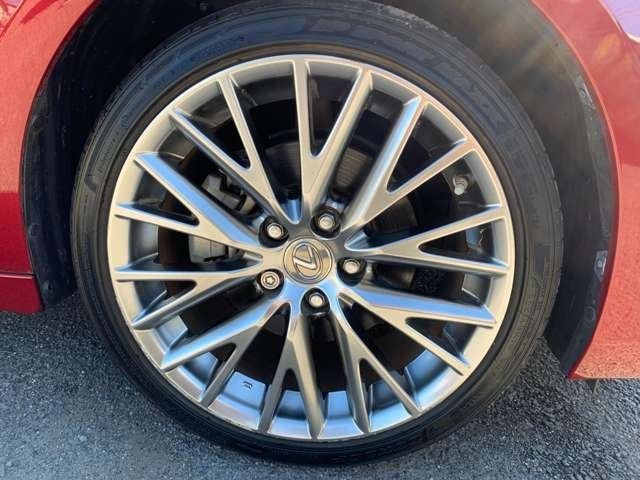 Lexus IS 2017-02 17691-13