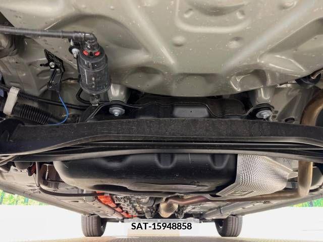 Toyota AQUA 2023-07 356125-18