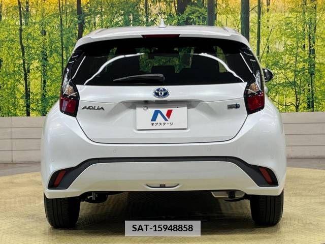 Toyota AQUA 2023-07 356125-15