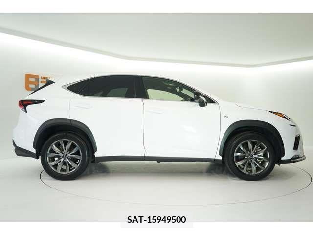 Lexus NX 2020-11 353963-5