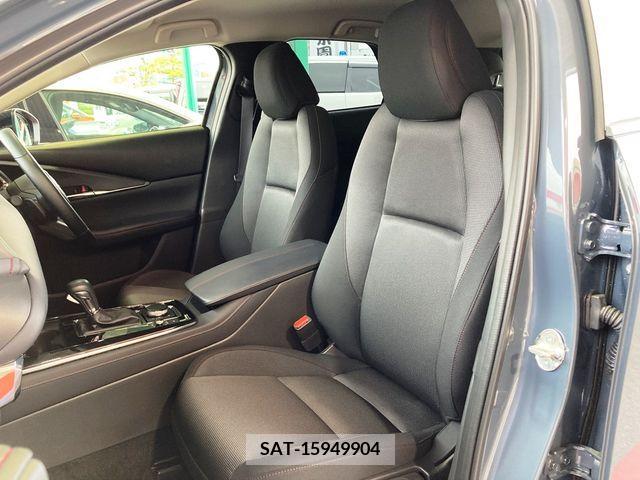 Mazda CX-30 2022-06 295596-11