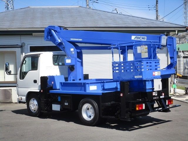 Isuzu ELF TRUCK 2015-02 23203-4