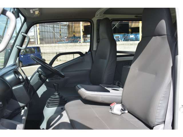 Toyota TOYOACE 2017-10 16814-10