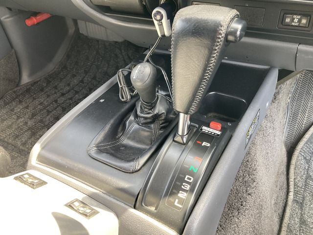 Toyota LAND CRUISER 1992-08 5782-16
