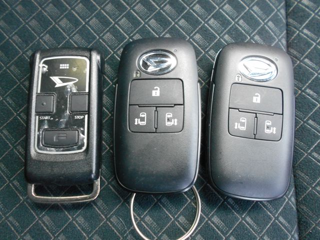 Daihatsu TANTO CUSTOM 2022-01 18868-29